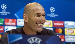 Zidane dirige su primer entrenamiento con la selecci&oacute;n francesa