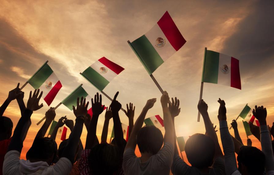 Partido gobernante empañado por corrupción enfrenta voto de confianza en México