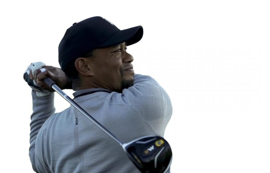 Tiger Woods fue encontrado dormido al volante y dio negativo en prueba de alcoholemia