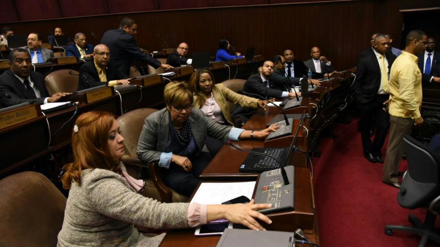 Diputados aprueban modificaciones a la Ley contra lavado de activos