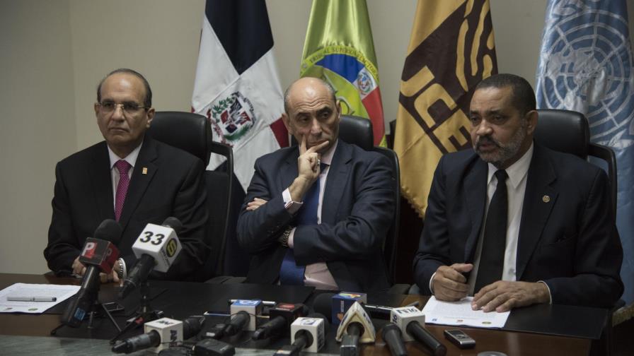 TSE, JCE y PNUD firman un acuerdo a favor mujer 