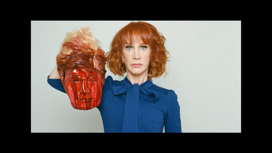 Foto de Kathy Griffin con cabeza falsa de Trump tuvo consecuencias Foto de Kathy Griffin con cabeza falsa de Trump tuvo consecuencias