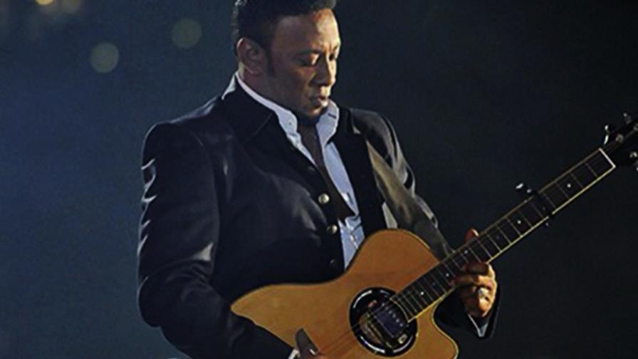 Mánager de Anthony Santos desmiente que el artista esté enfermo y dice demandarán