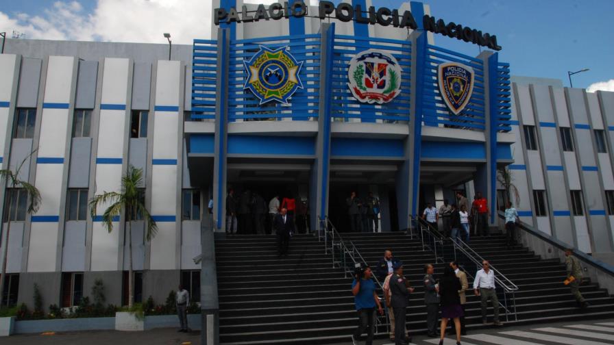 Roban en iglesia evangélica en San Cristóbal Roban en iglesia evangélica en San Cristóbal