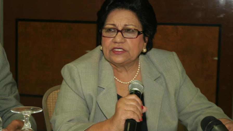 Ligia Amada dice que “el que se equivocó tiene que pagar” Ligia Amada dice que “el que se equivocó tiene que pagar”