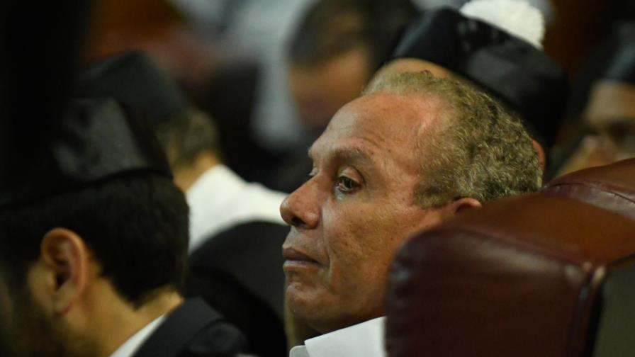 Empresario Ángel Rondón ironiza y dice que la corrupción “ha bajado” Empresario Ángel Rondón ironiza y dice que la corrupción “ha bajado”