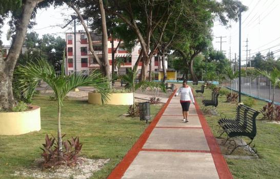 ASDE inaugura parque-club Eugenio María de Hostos