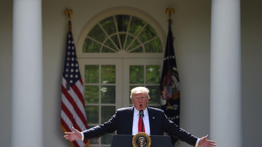 Trump explica a Merkel, Macron, May y Trudeau su retiro del Acuerdo de París Trump explica a Merkel, Macron, May y Trudeau su retiro del Acuerdo de París