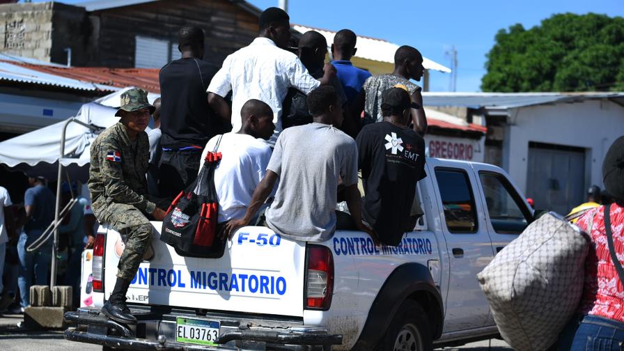 Unos 107 haitianos indocumentados regresaron a su país voluntariamente 