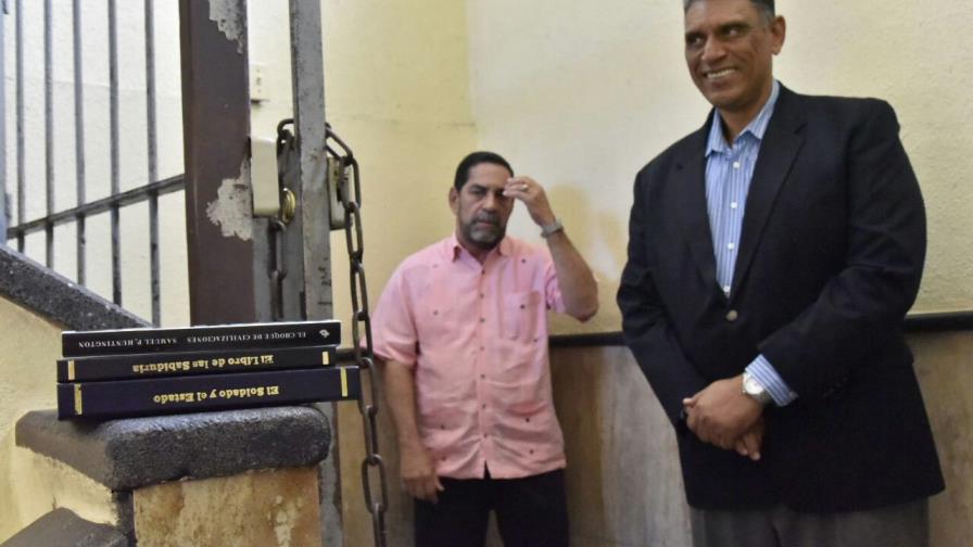 Jesús Vásquez desconoce si Ángel Rondón aportó fondos al PRM o al PRD