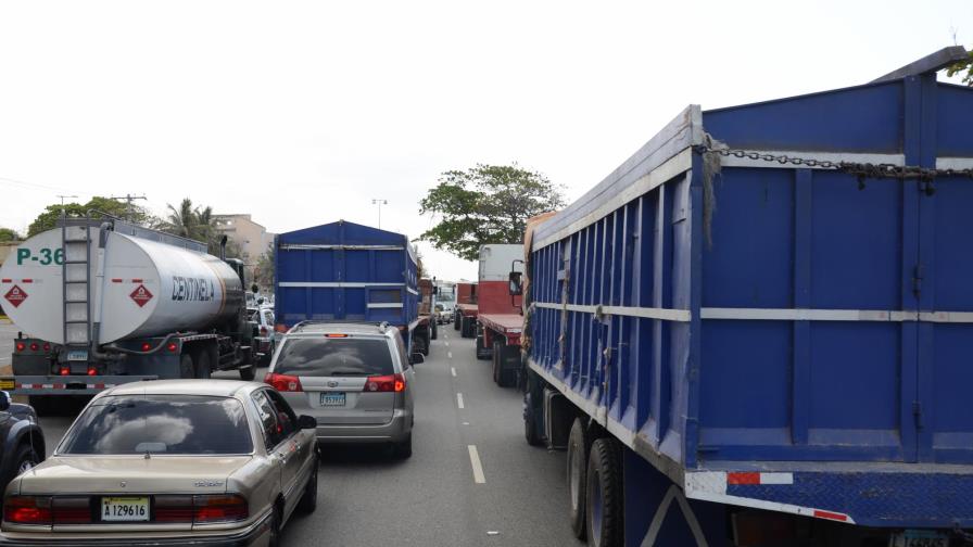 Fenatrado dice que peligra el transporte de carga en República Dominicana