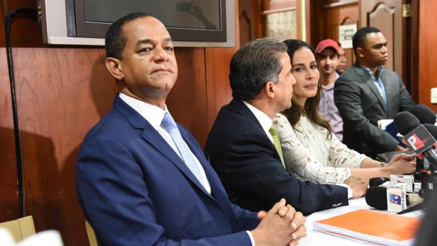 Comisión del Senado conocerá mañana retiro de inmunidad a legisladores Comisión del Senado conocerá mañana retiro de inmunidad a legisladores