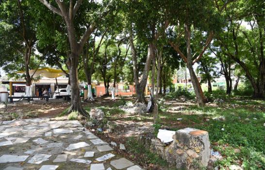En Villa Carmen utilizan área de parque para  actos sexuales y atracos 