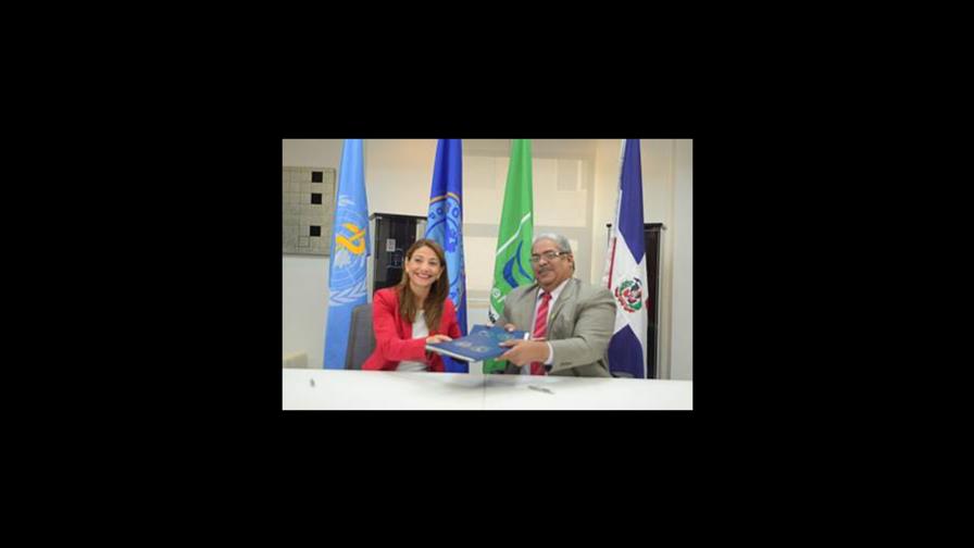 OPS/OMS amplía la cooperación técnica en el país y firma acuerdo con Senasa