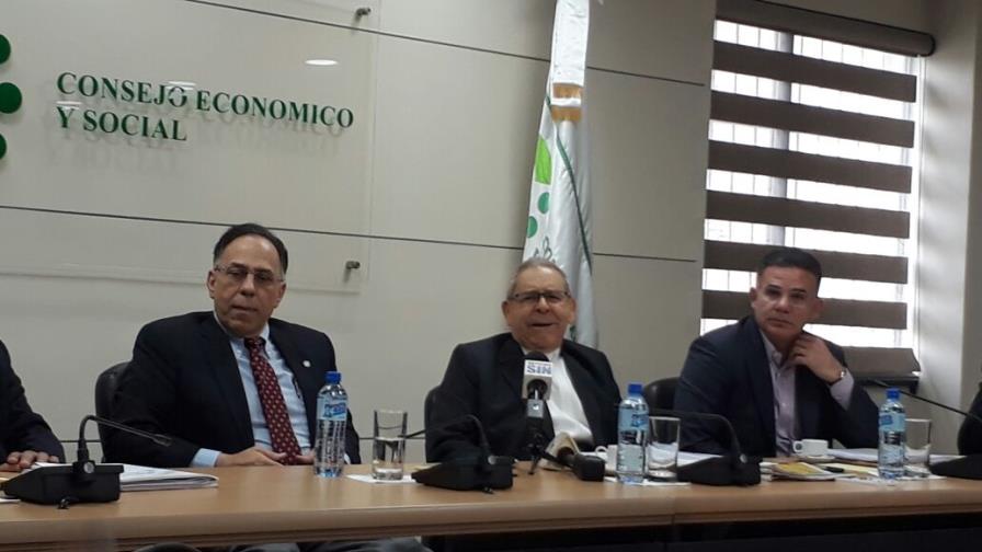 Comisión que investiga licitación de Punta Catalina ya tiene borrador de su informe 