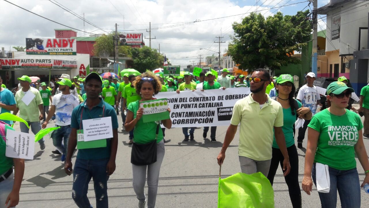 La multitud que recorrió las principales calles de la provincia de San Pedro de Macorís demandando acabar con la impunidad en el país.