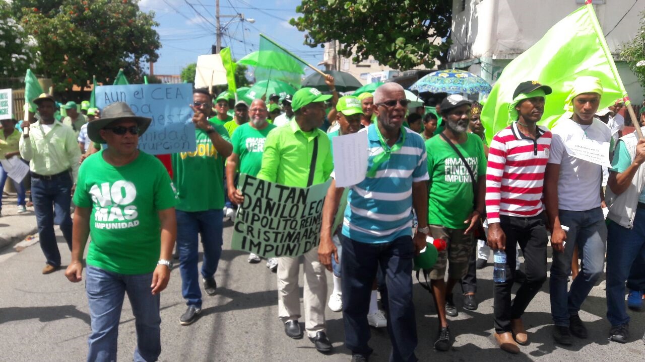 La multitud que recorrió las principales calles de la provincia de San Pedro de Macorís demandando acabar con la impunidad en el país.
