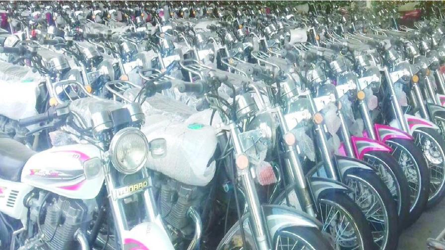 En el país existe una motocicleta por cada 4 personas mayores de 16 años