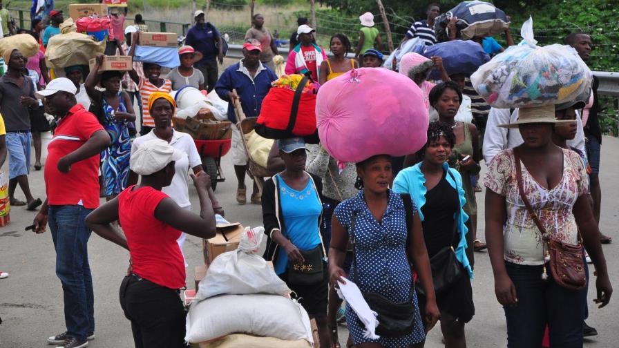 Autoridades haitianas dejaron pasar este lunes los productos dominicanos
