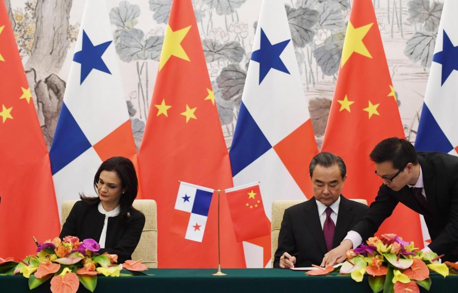  Panamá da un giro realista y establece relaciones diplomáticas con China