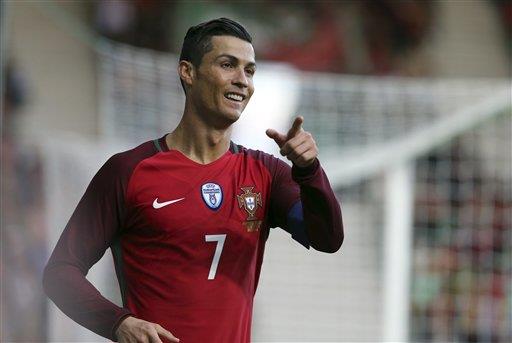  La fiscalía española acusa a Cristiano Ronaldo de evasión fiscal 