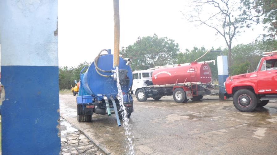 CORAASAN llama a santiagueros ante reducción del nivel de los embalses