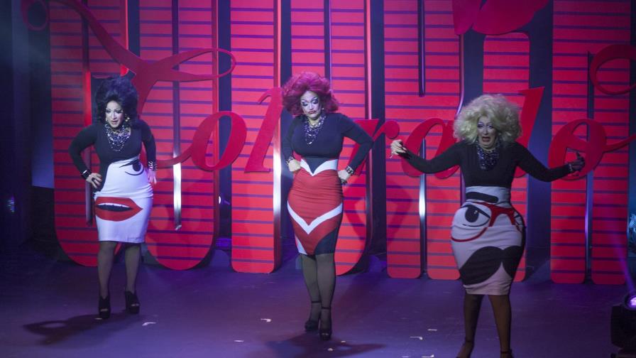 Aplausos reconocen excelente actuación de Karina, María y Carlota en “Colorín Colorado”