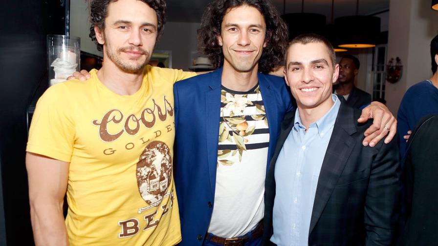 Los hermanos James, Tom y Dove
Universidad de Arizona alberga exposición de hermanos James y Tom Franco