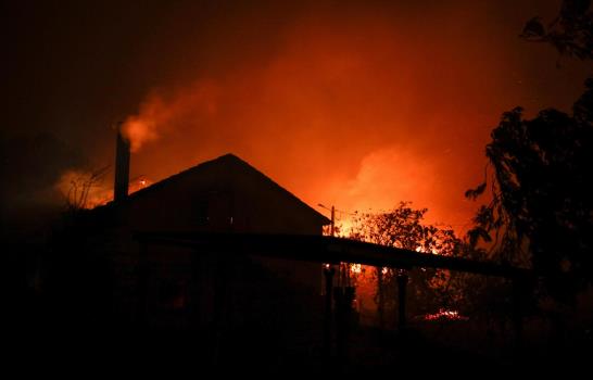 Al menos 19 muertos en un incendio declarado en el centro de Portugal
