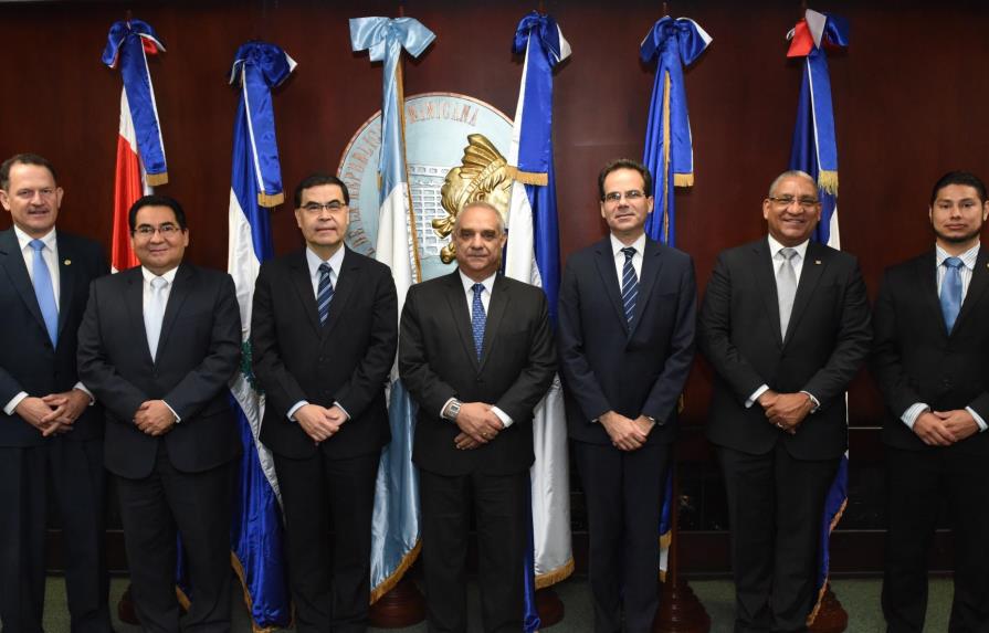 País fue sede para reunión de gerentes de bancos centrales centroamericanos