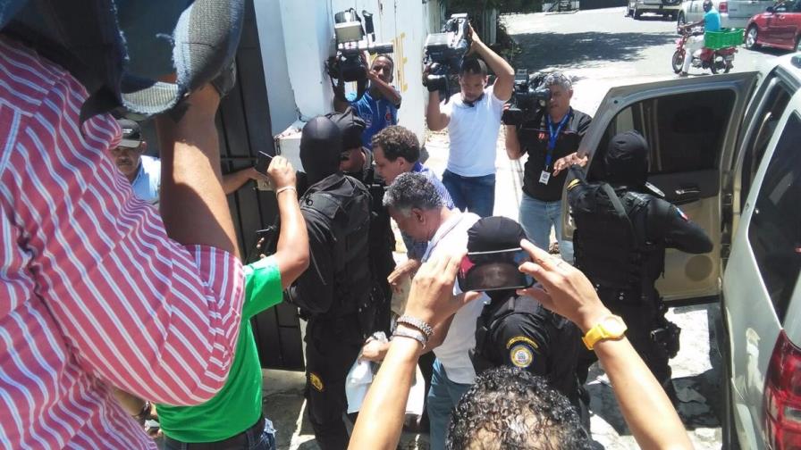 Llevan a César Sánchez desde cárcel de Najayo a centro médico en el Distrito Nacional Llevan a César Sánchez desde cárcel de Najayo a centro médico en el Distrito Nacional