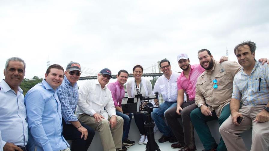 Autoridad Portuaria realiza un recorrido con empresarios por márgenes del ríos Ozama e Isabela 