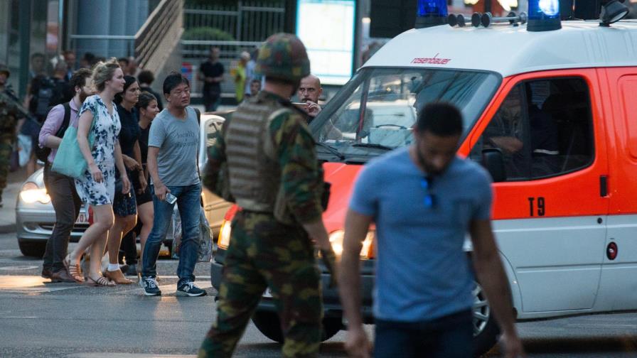 La Policía abate a un hombre con explosivos en la Estación Central de Bruselas 