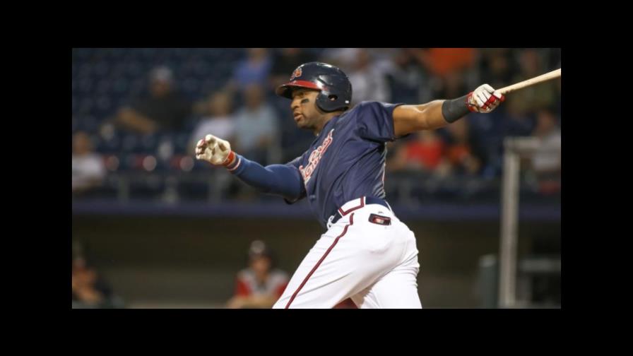 VIDEO: Mel Rojas Jr recibe una picada de abeja en pleno partido de béisbol 