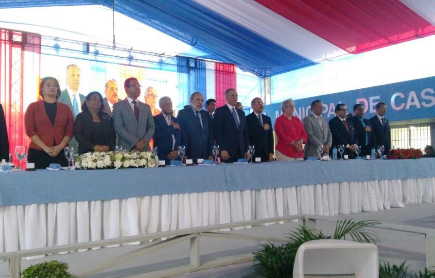 Gobierno entrega dos nuevos hospitales en la provincia Duarte