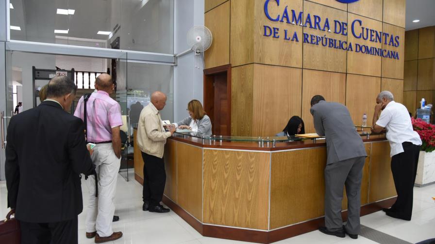 El 97% de funcionarios municipales y 105 diputados incumplen ley sobre declaración jurada El 97% de funcionarios municipales y 105 diputados incumplen ley sobre declaración jurada