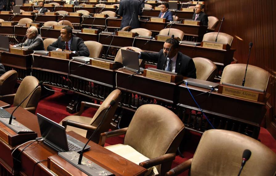 Proyecto Ley introducido por senador Valentín abre posibilidad juicio político 