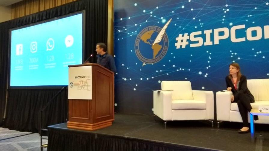 Las noticias falsas en redes sociales tienen tanto impacto como las verdaderas