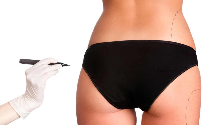 Salud Pública afirma que investiga casos de infección bacteriana tras cirugías estéticas Salud Pública afirma que investiga casos de infección bacteriana tras cirugías estéticas