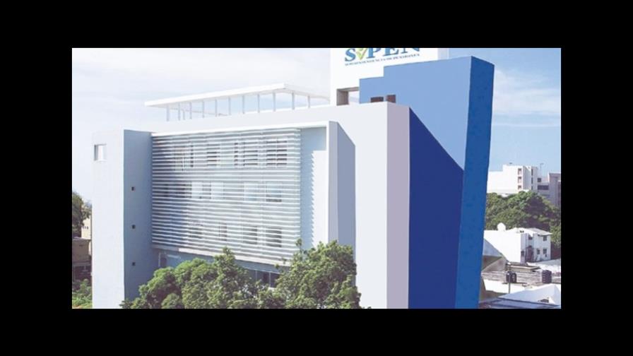 Administración Pública, Defensa y el comercio, los sectores que más cotizan en pensiones