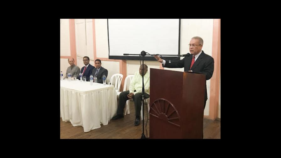 Periodista Rafael Núñez resalta cualidades de Gregorio Luperón 