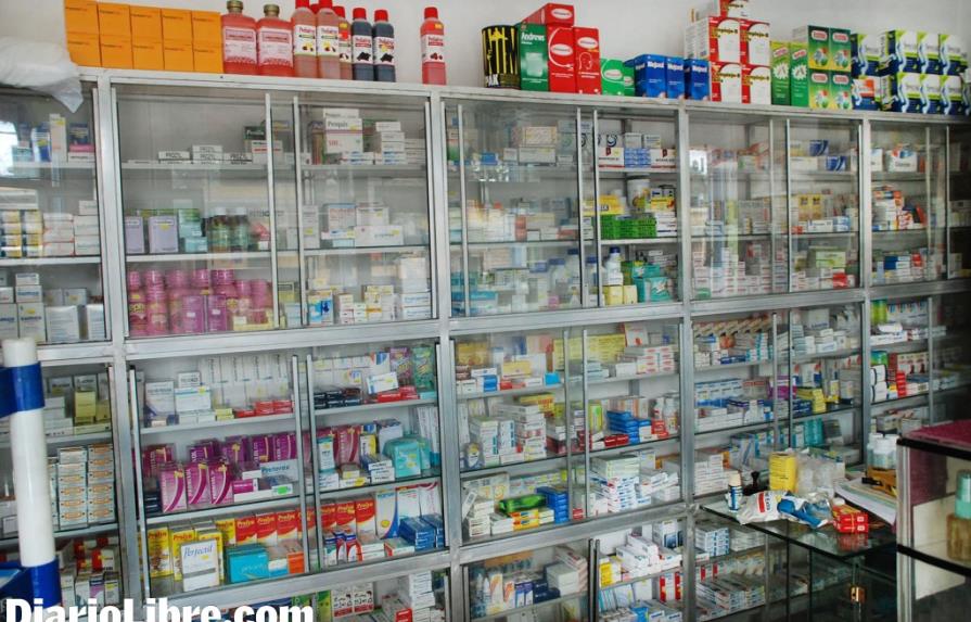 La Unión de Farmacias ve amenaza de quiebra en cadena