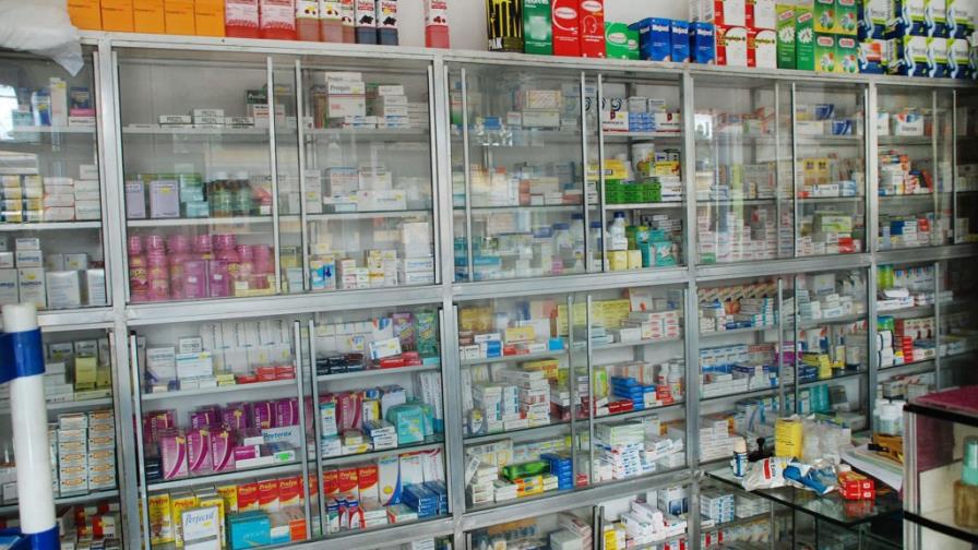 La Unión de Farmacias ve amenaza de quiebra en cadena