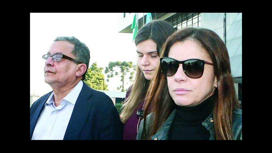 Joao Santana y su esposa, absueltos por corrupción y condenados por lavado Joao Santana y su esposa, absueltos por corrupción y condenados por lavado