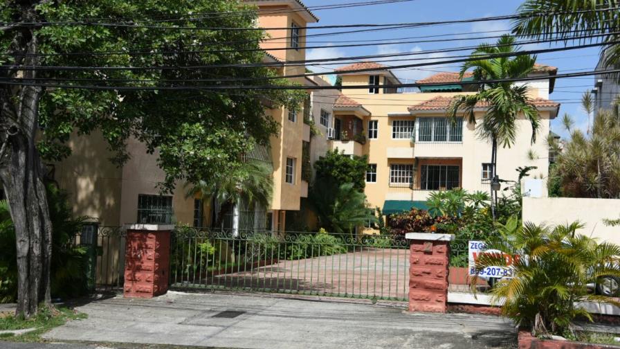 Conserje no fue a trabajar el día que hallaron muerta a pareja de ancianos en Gascue