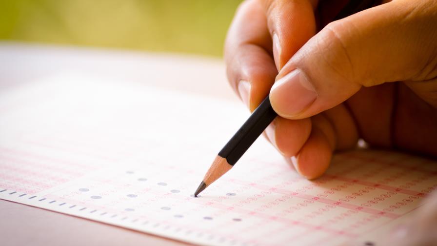 Trece preguntas para sabios del programa educativo dominicano