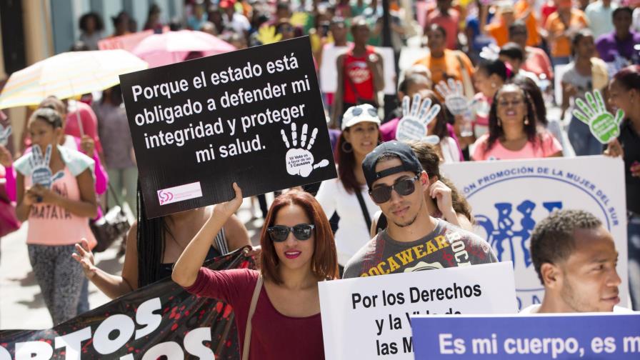 El aborto, la manzana de la discordia en la sociedad dominicana El aborto, la manzana de la discordia en la sociedad dominicana
