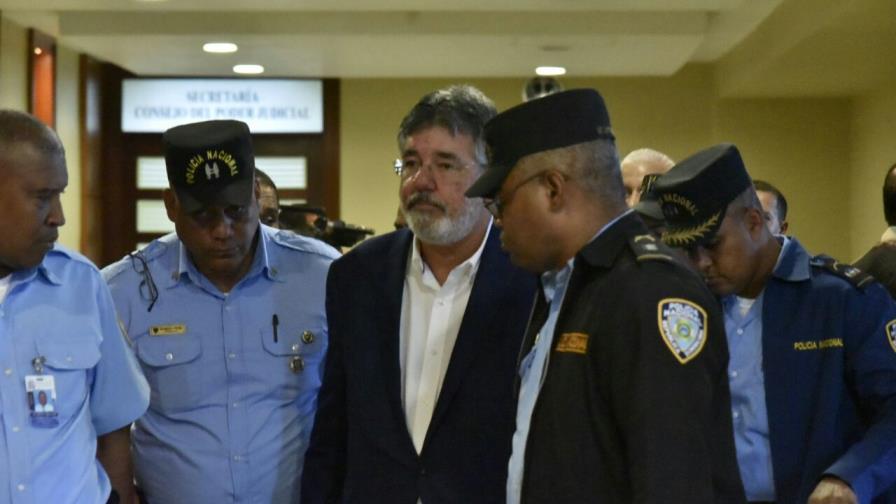 Víctor Díaz Rúa apela fallo que lo envió a prisión por sobornos de Odebrecht Víctor Díaz Rúa apela fallo que lo envió a prisión por sobornos de Odebrecht