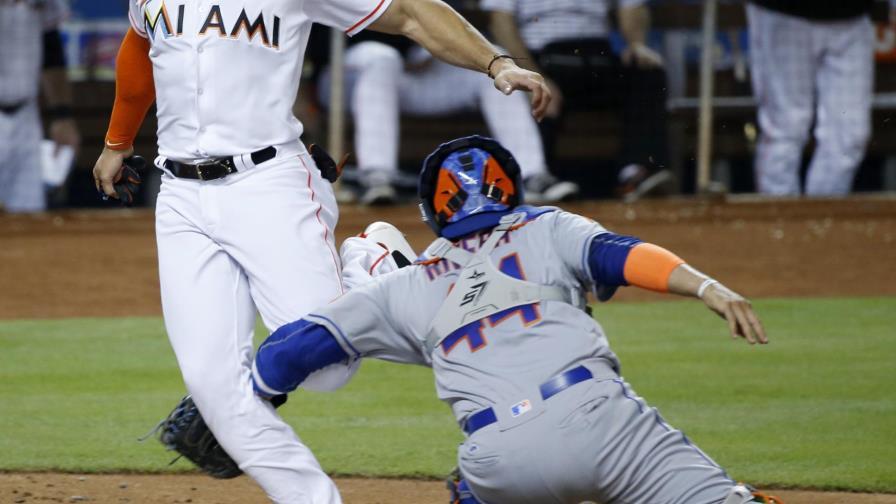 T.J. Rivera y Jay Bruce guían a los Mets a ganar su serie en Miami T.J. Rivera y Jay Bruce guían a los Mets a ganar su serie en Miami