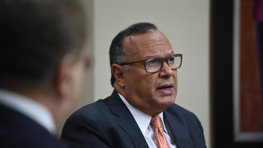 “Hay que regular la formación de médicos en RD y eliminar las pasantías”